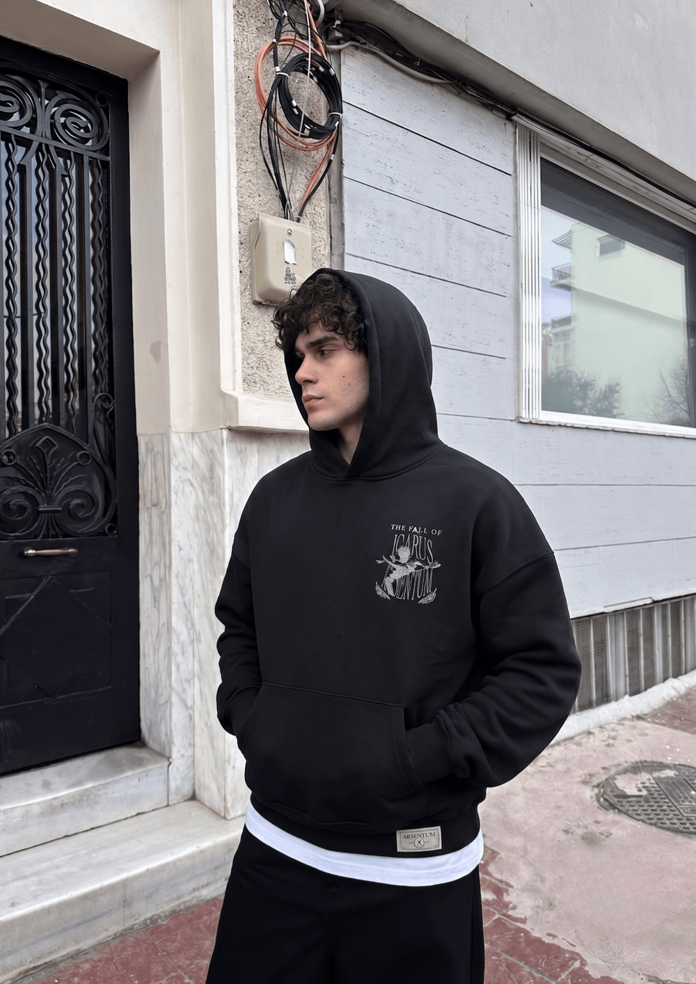 HOODIE ICARO NEGRO